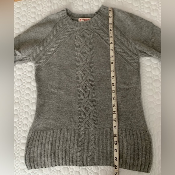 Brooks Brothers Red Fleece Women’s gray Sweater Size Small - Picture 8 of 10